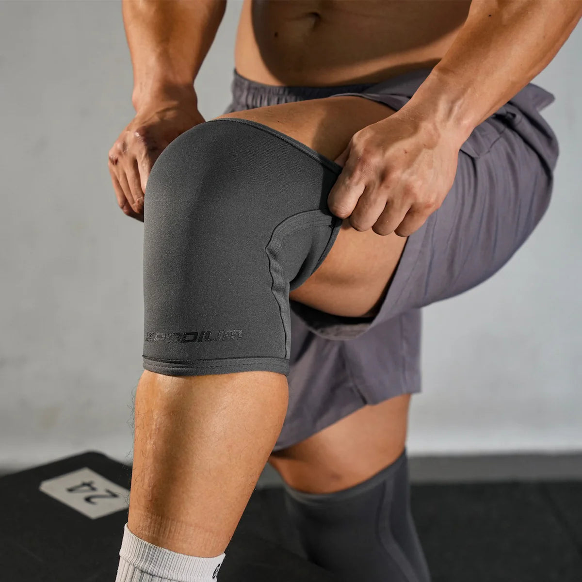 XPodium Powerlifting Knee Sleeve (7mm)